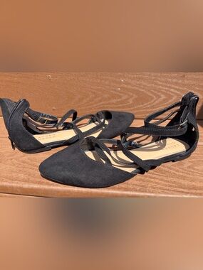 Lauren Conrad strappy flats